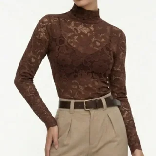 Blusa Gola Alta Renda Feminina Manga Longa